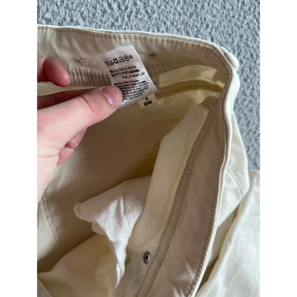 Chicos Pants 14 Large Slim Leg Crop Cotton Stretch High Rise Cream Classic 2.5 - Picture 9 of 15